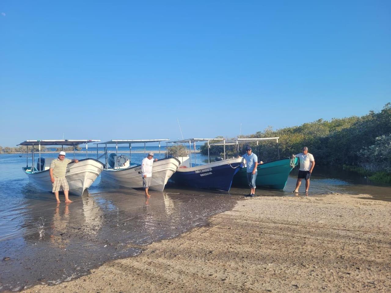 Hotel-Tours And Sport Fishing Vista Mag-Bay Puerto San Carlos Buitenkant foto